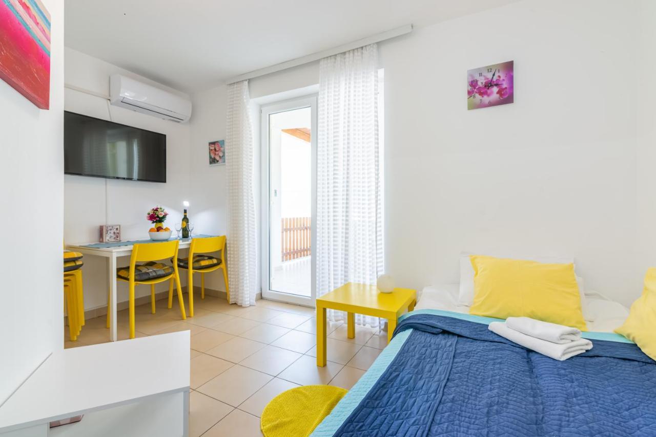 New Lovorka 7 Apt. 4+1 In Baška Esterno foto